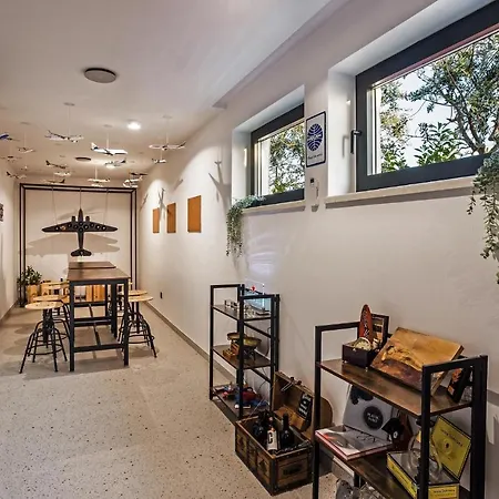 Luxurious Home In Celina With Sauna 度假居 *