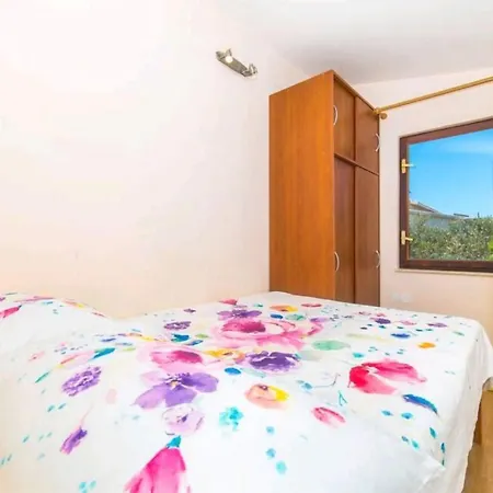 Awesome In With Wifi Holiday home